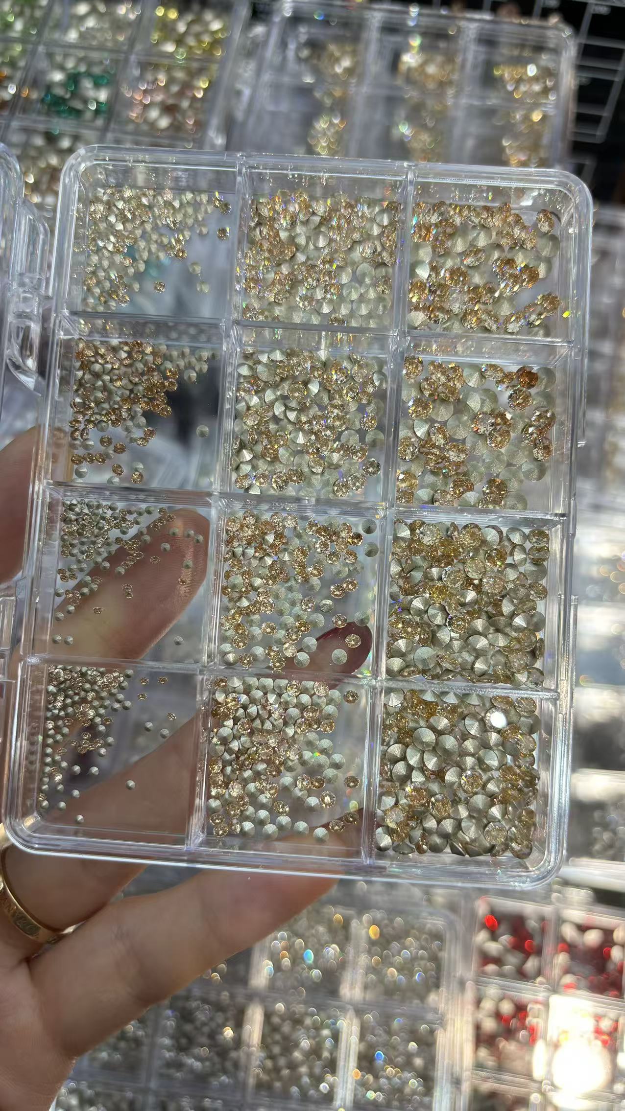 600pcs Flat Back Zircon Gem Stone for Nail Art Design