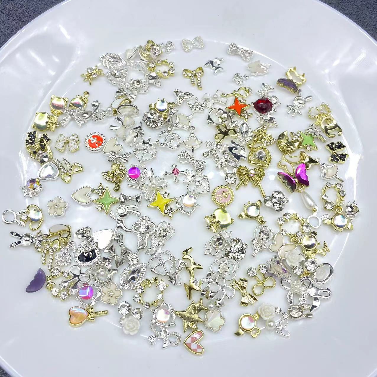 50pcs 3D Acrylic Nails Charms for Mix Styles Rhinestones for Nails