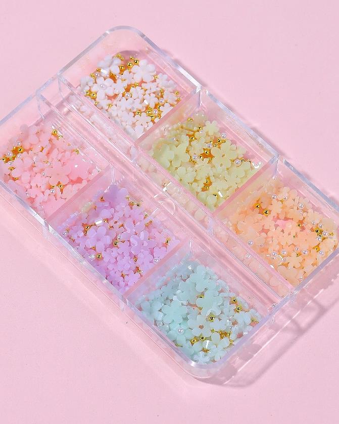 【P06】1box Flower Shaped Nail Art Decoration