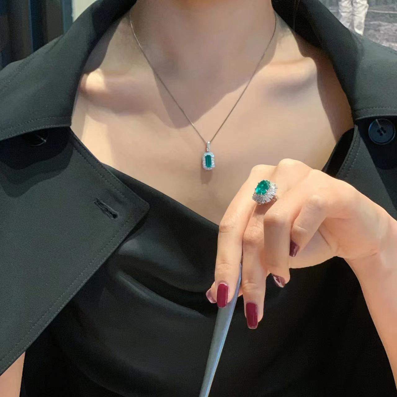 【R16】Faux Emerald Ring-size adjustable