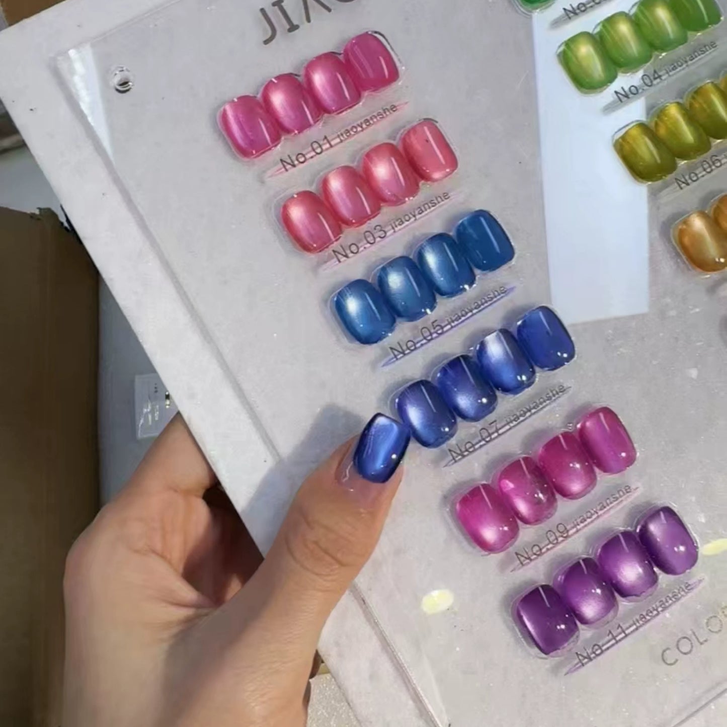 Jiao Yan She 12-color Macaron Candy Cat's Eye Collection