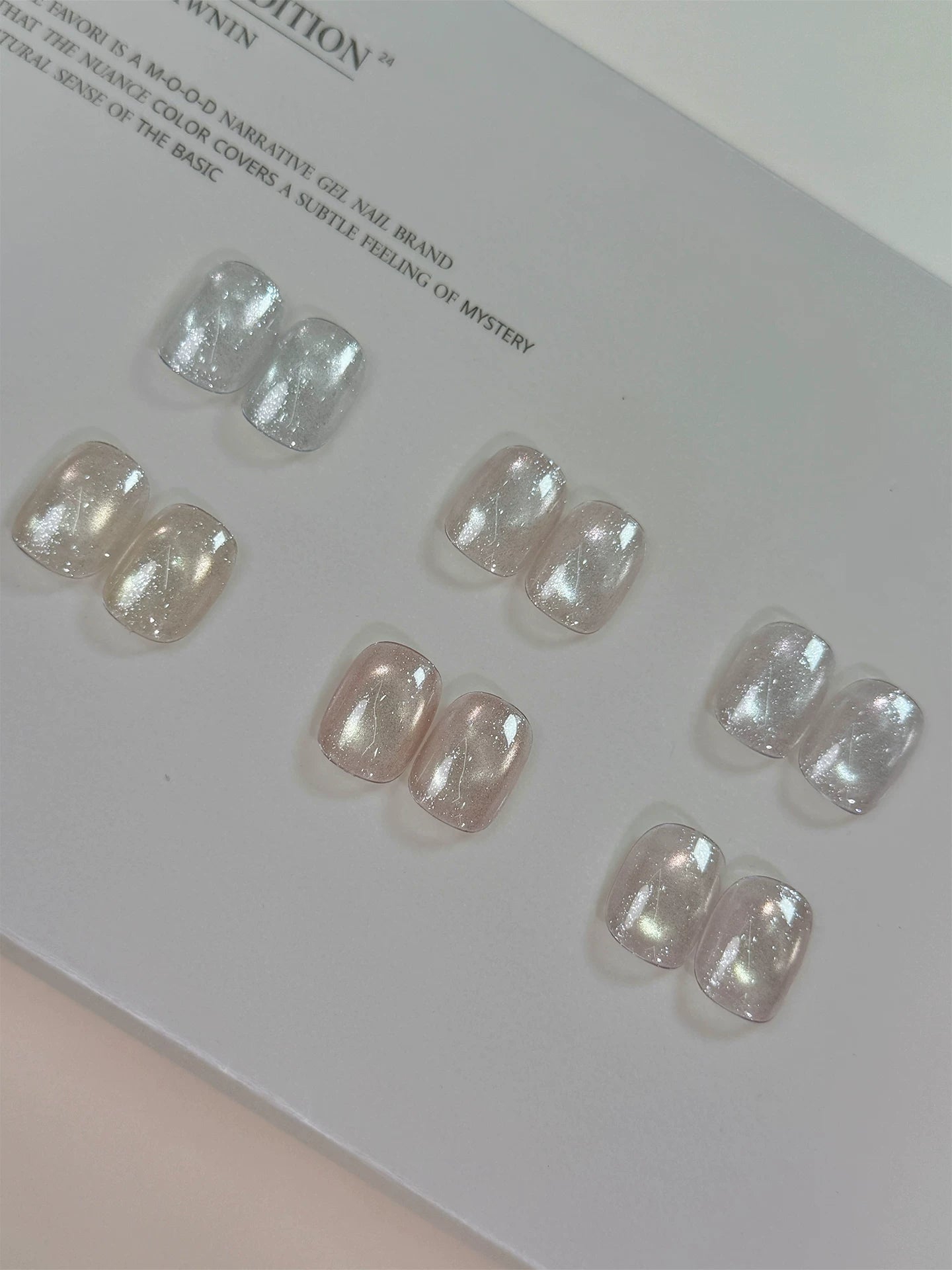 MOKAJIA  Starlight  Cat Eye, Ultra-bright Glittery Snow Melting Powder Creatives Cat Eye