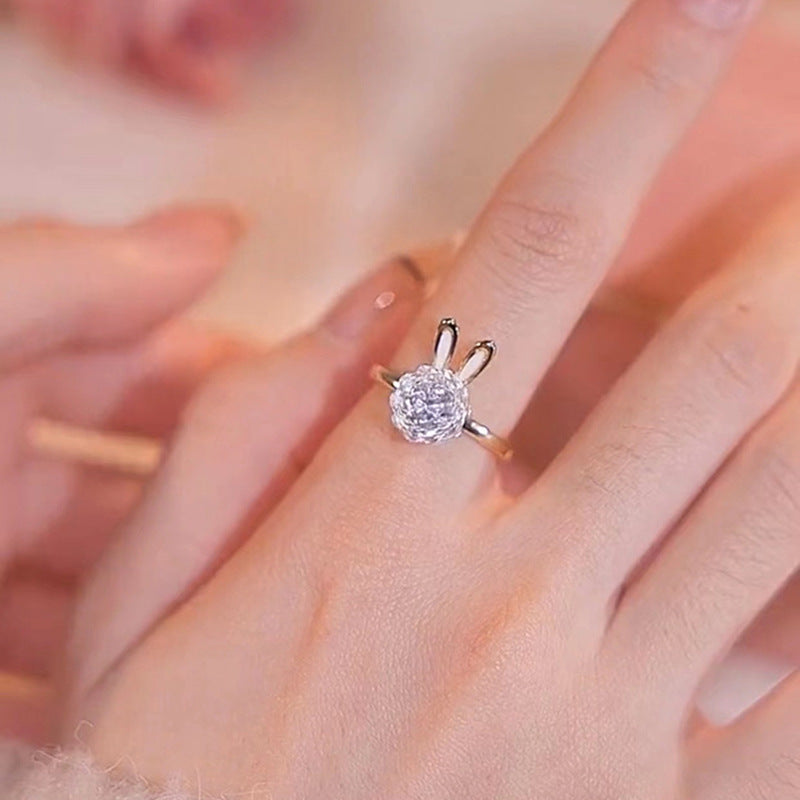 【R08】Lucky Bunny Rotating  Ring  -size adjustable