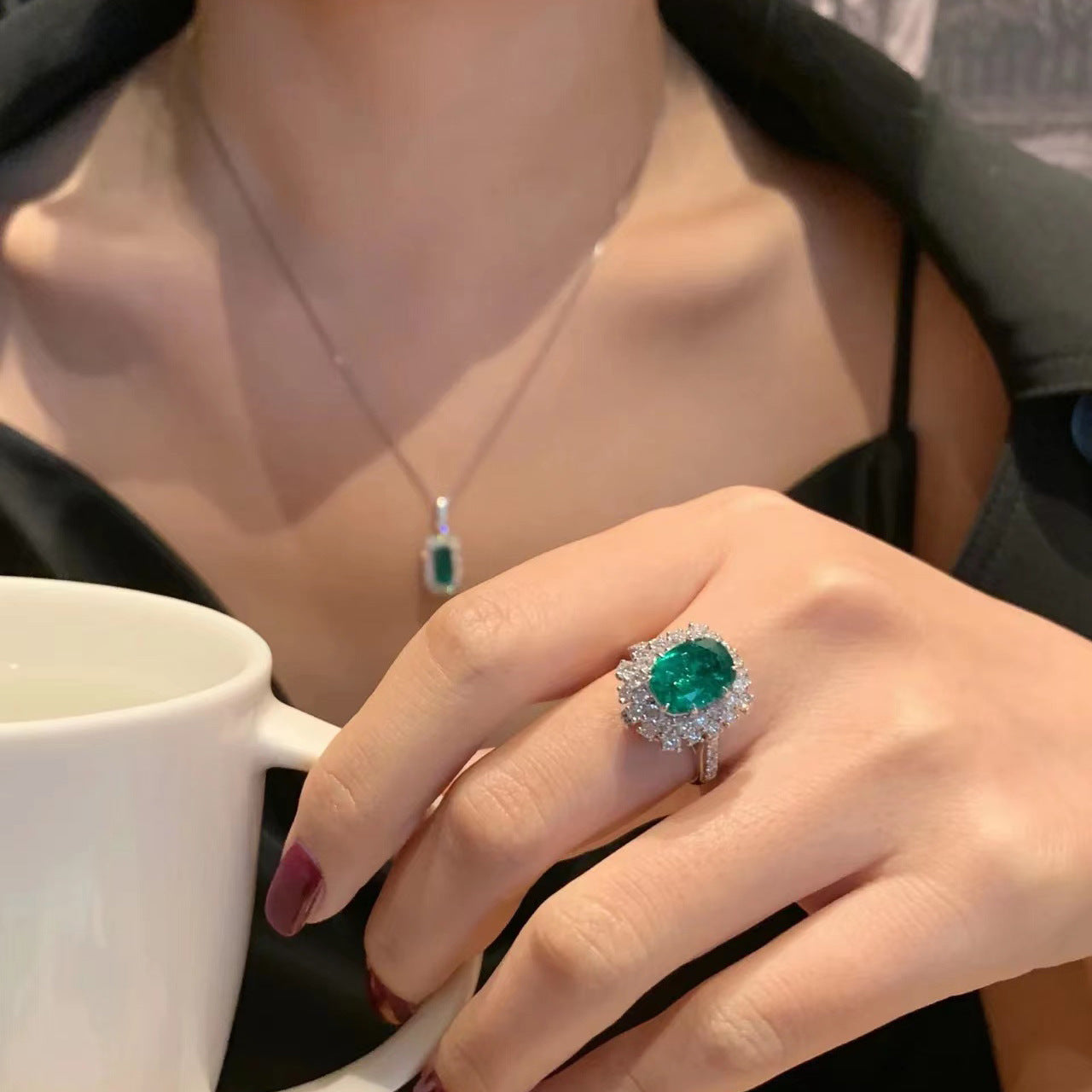 【R16】Faux Emerald Ring-size adjustable
